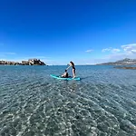 Les Pieds Dans L Eau *